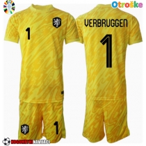 Otroške Nogometnih dresov Nizozemska Bart Verbruggen #1 Vratar Gostujoči EP 2024 Kratki rokavi (+ hlače)